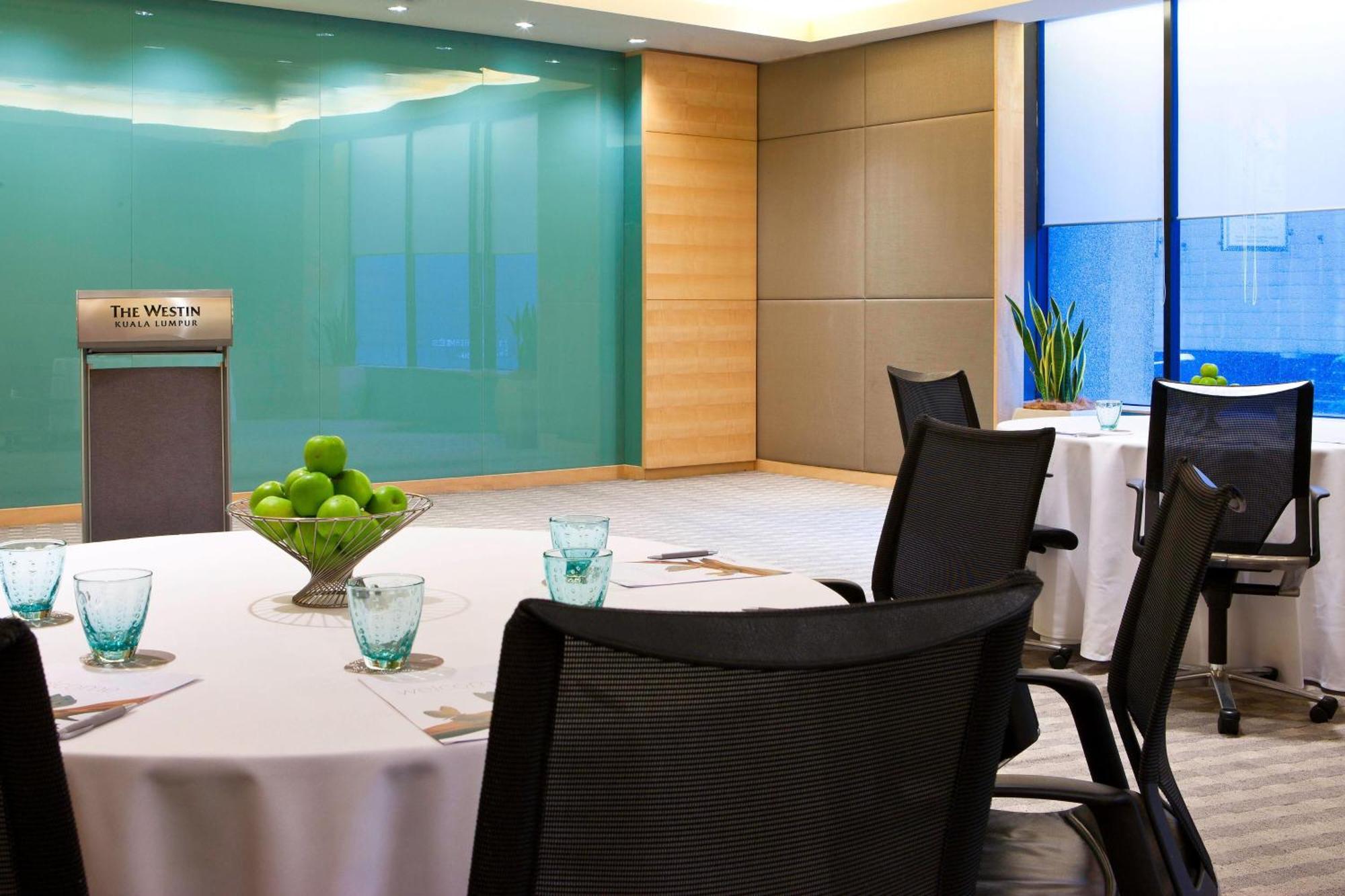 The Westin Kuala Lumpur Hotel Exterior photo The Westin meeting room